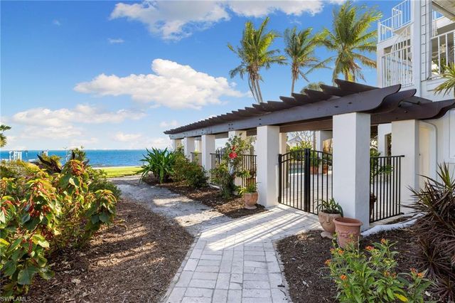 3569 San Carlos DR, St. James City, FL 33956