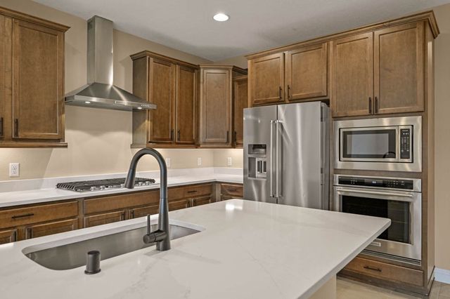 27 Firecrown Lane, Santa Fe, NM 87508