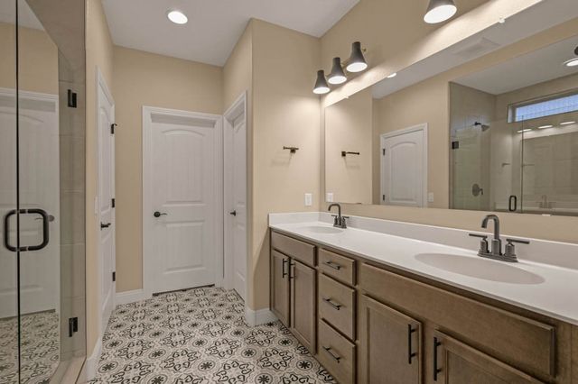 27 Firecrown Lane, Santa Fe, NM 87508