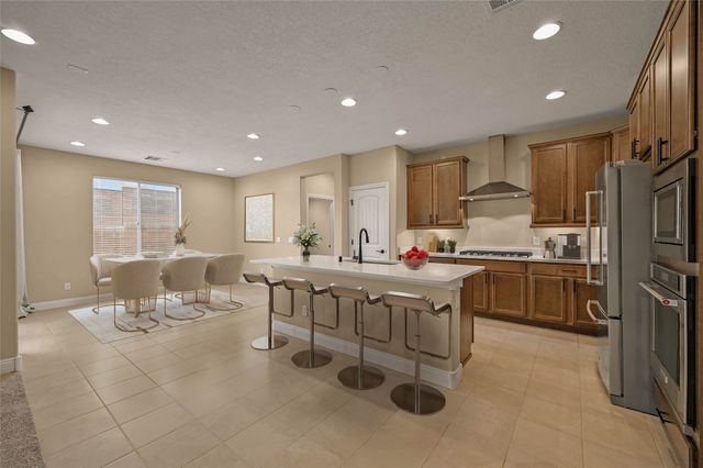 27 Firecrown Lane, Santa Fe, NM 87508