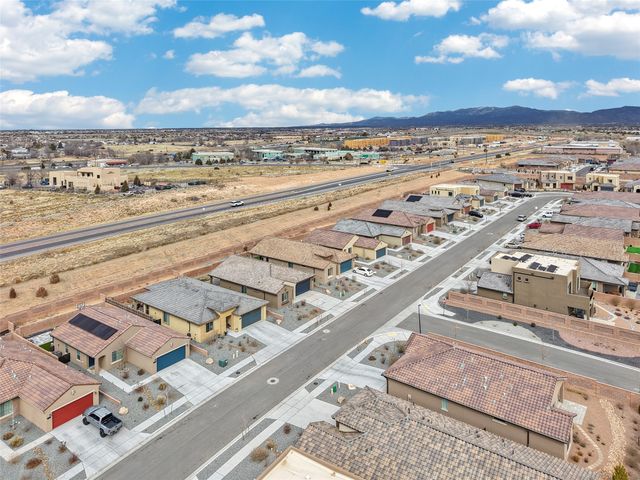 27 Firecrown Lane, Santa Fe, NM 87508