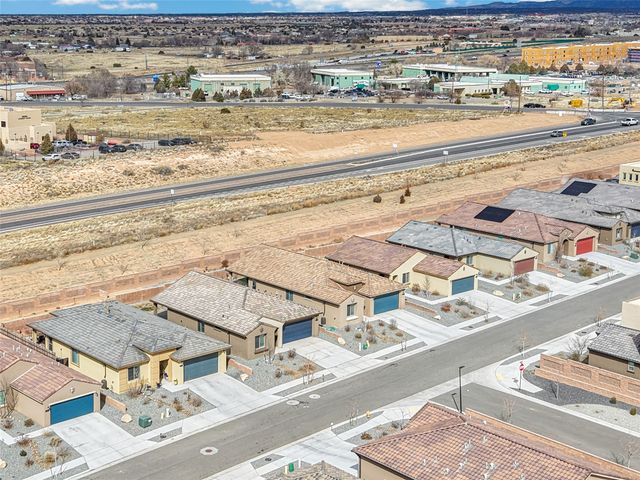 27 Firecrown Lane, Santa Fe, NM 87508