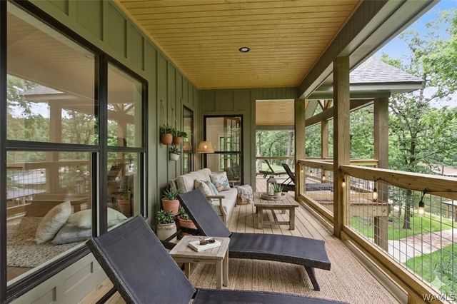 15441 Sandstone Road, Northport, AL 35475