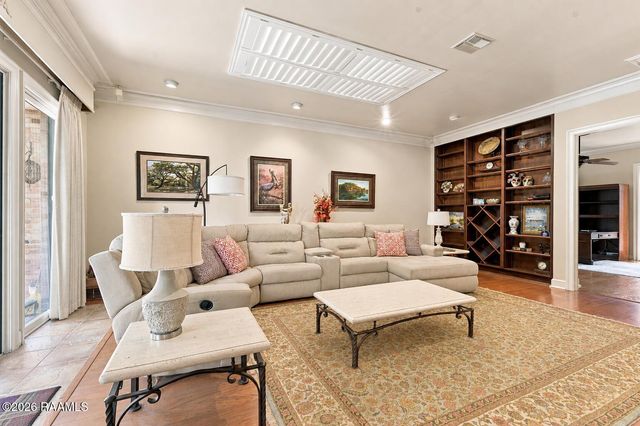 309 Oakleaf Drive, Lafayette, LA 70503
