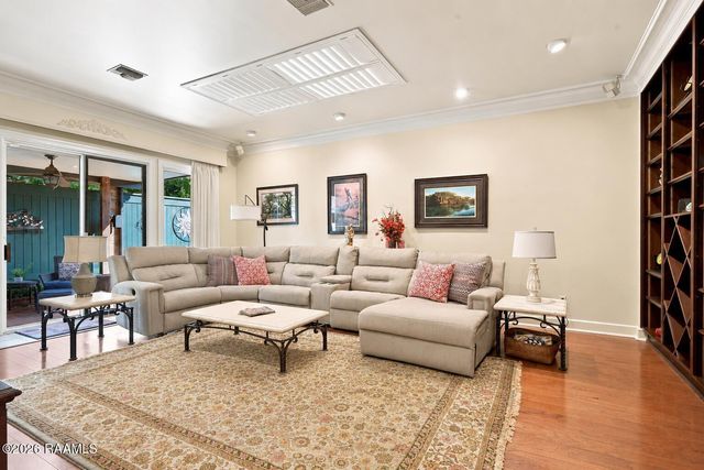 309 Oakleaf Drive, Lafayette, LA 70503