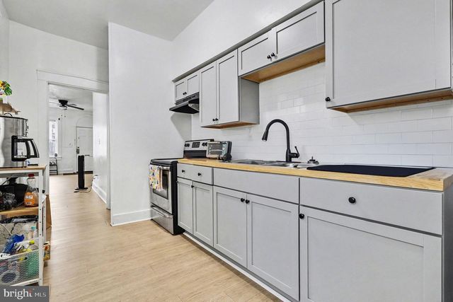 412 LOCUST ST, Lancaster, PA 17602