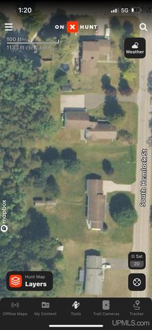 950 S Hemlock Street, Iron Mountain, MI 49801