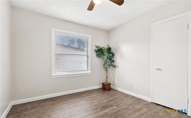 1202 Garth Drive, Killeen, TX 76541