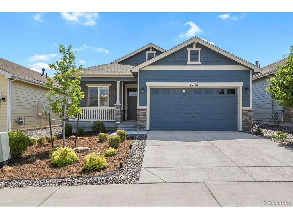 2238 Dawkins Dr, Castle Rock, CO 80104