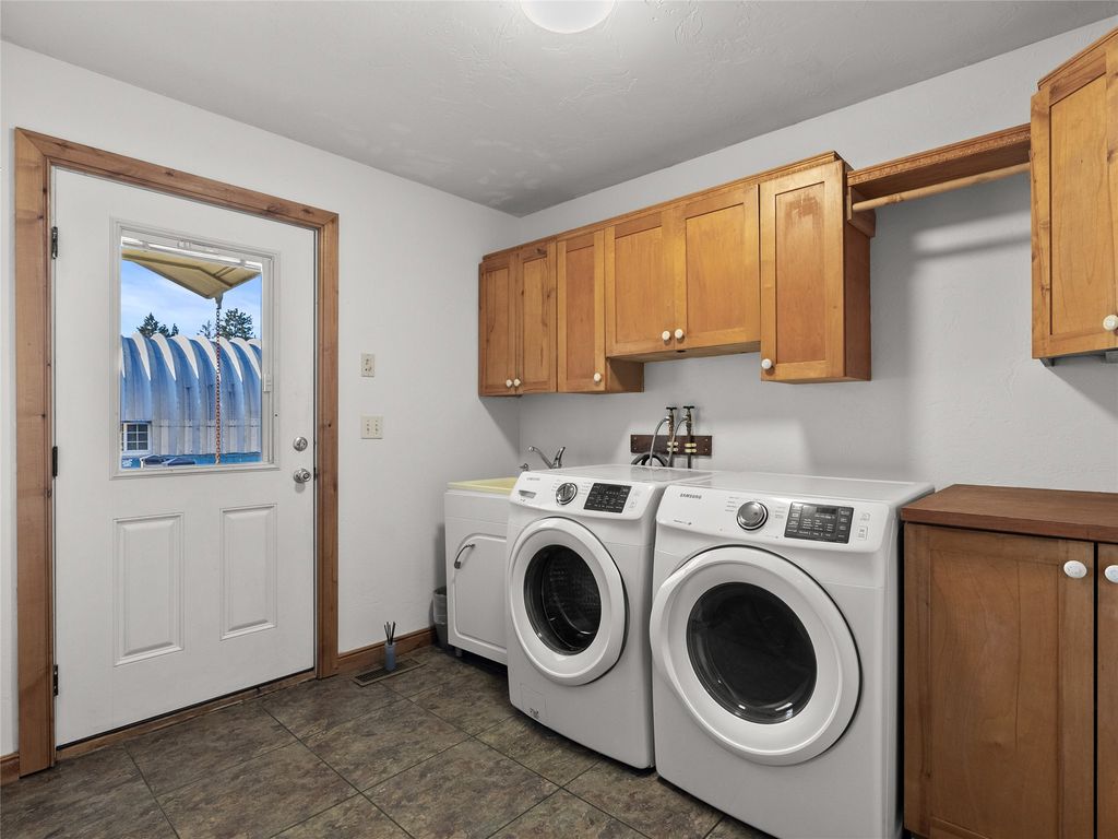 5445 US Hwy 93 W, Whitefish, MT 59937 photo 17