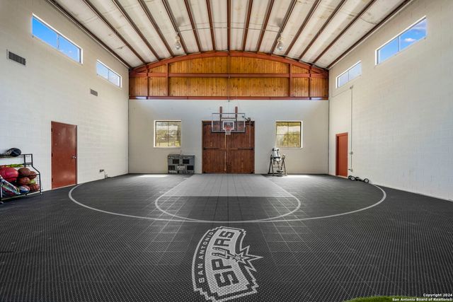 222 State Highway 46 E, Boerne, TX 78006