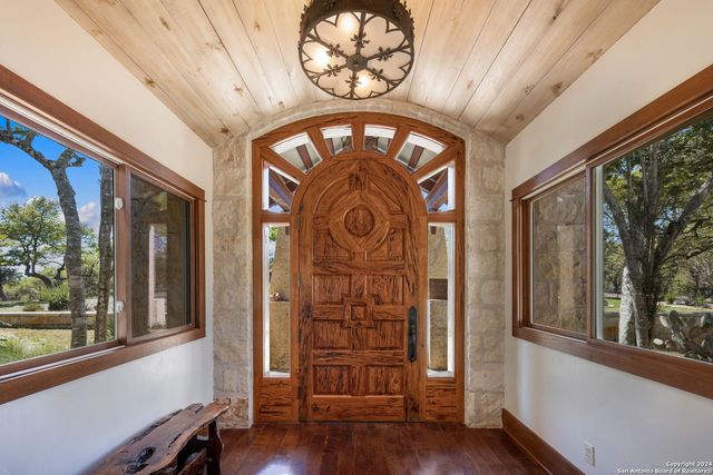 222 State Highway 46 E, Boerne, TX 78006