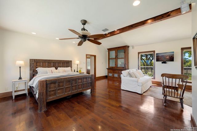 222 State Highway 46 E, Boerne, TX 78006