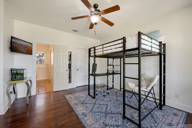 222 State Highway 46 E, Boerne, TX 78006