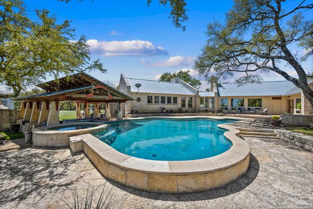 222 State Highway 46 E, Boerne, TX 78006