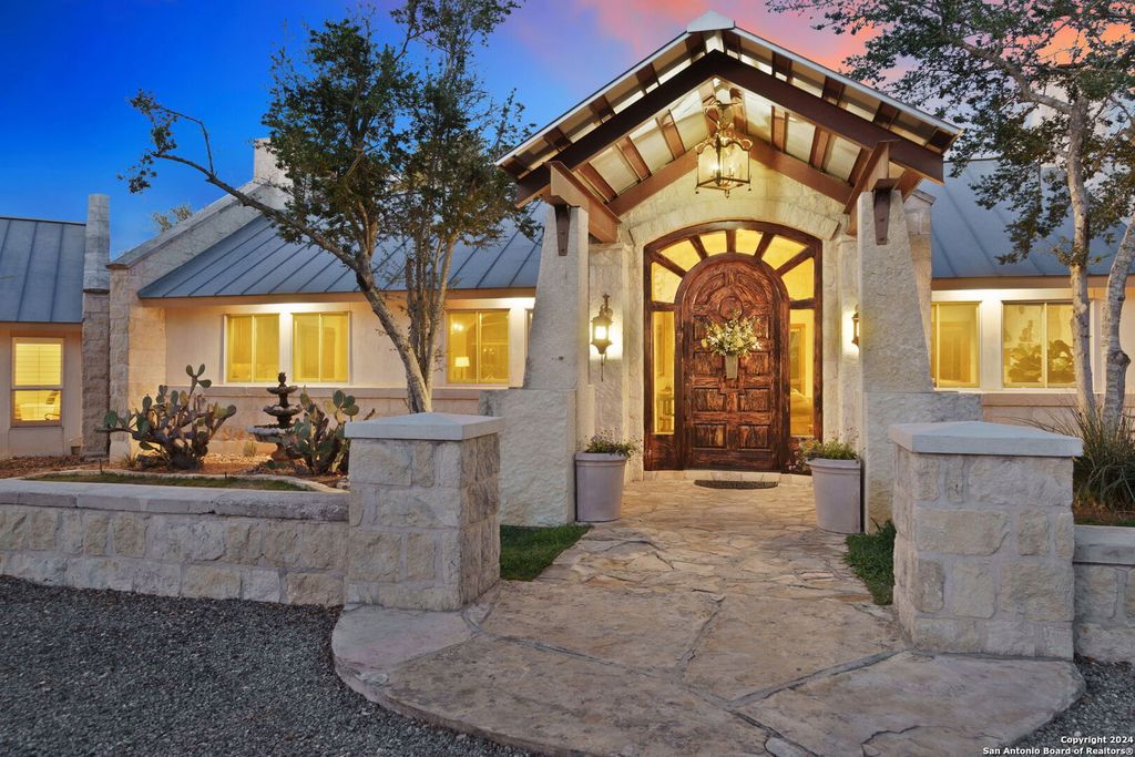 222 State Highway 46 E, Boerne, TX 78006