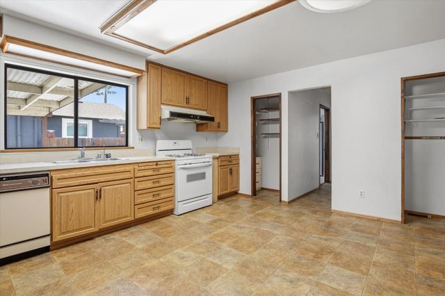 353 West Court, San Jose, CA 95116