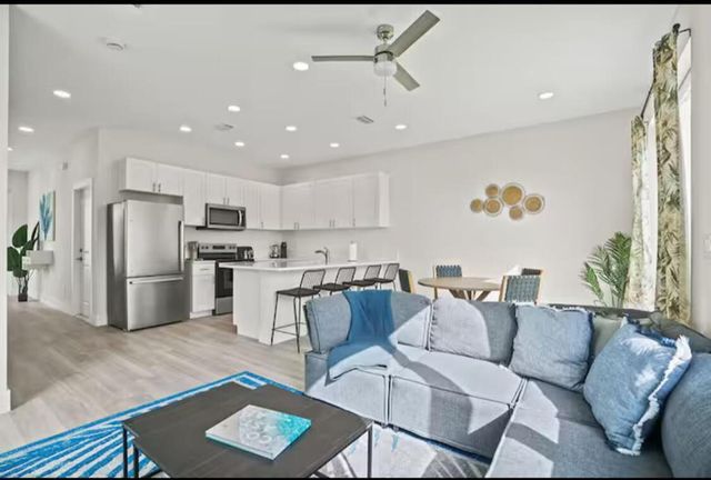 1547 W 26th Court 2, Riviera Beach, FL 33404