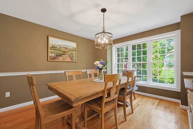 31 Hockanum Rd, Hadley, MA 01035