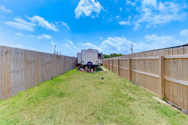 936 13th Street, Dickinson, TX 77539