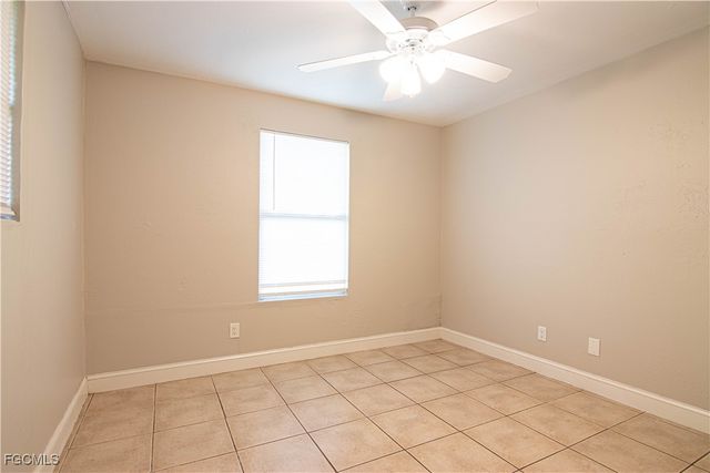 2022 NE 10th PL, Cape Coral, FL 33909