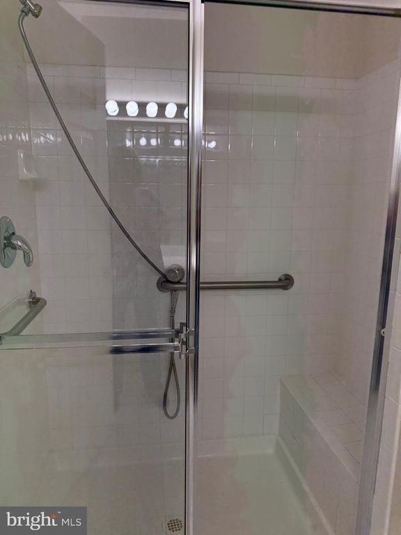 Image 19 of property listing at 316 LAUREN HILL CT #316, Reisterstown, MD 21136