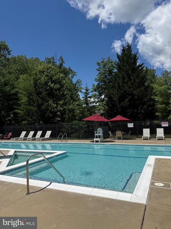 Image 29 of property listing at 316 LAUREN HILL CT #316, Reisterstown, MD 21136