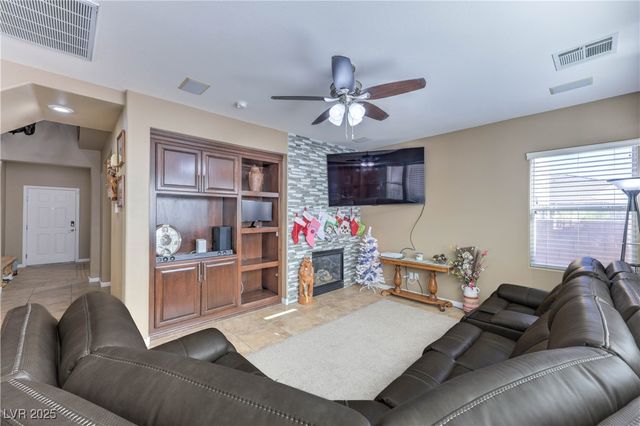 189 Carneros Avenue, Henderson, NV 89002