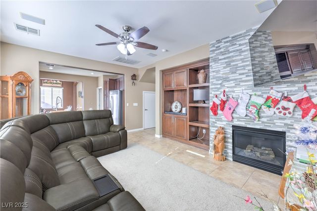 189 Carneros Avenue, Henderson, NV 89002