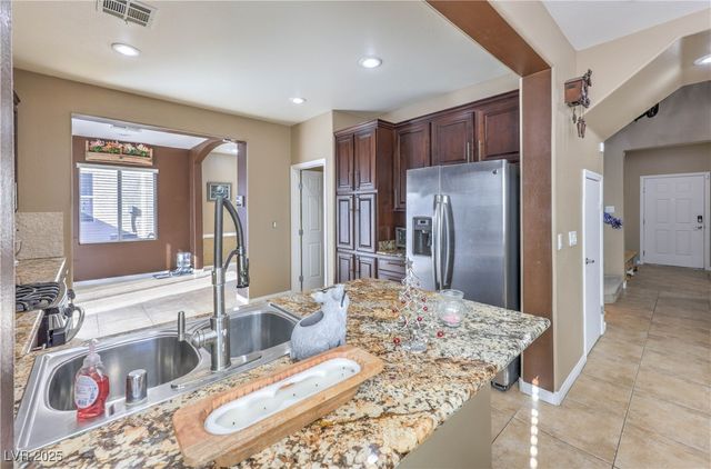 189 Carneros Avenue, Henderson, NV 89002