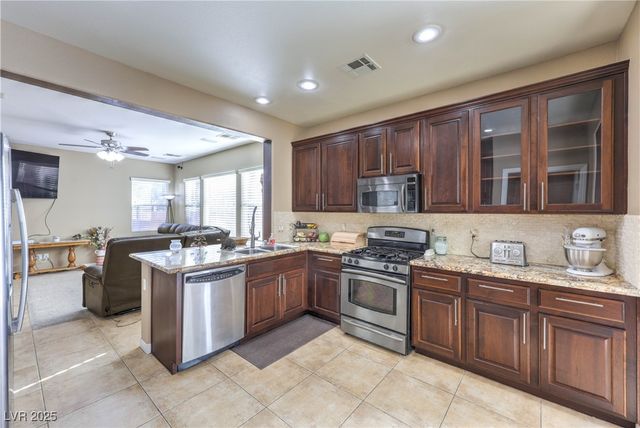 189 Carneros Avenue, Henderson, NV 89002