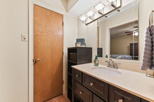 2919 Panhandle Drive, Grapevine, TX 76051