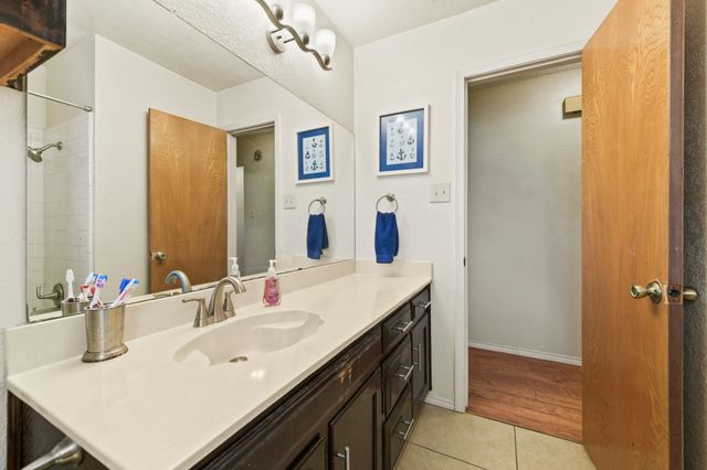 2919 Panhandle Drive, Grapevine, TX 76051