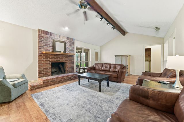 2919 Panhandle Drive, Grapevine, TX 76051