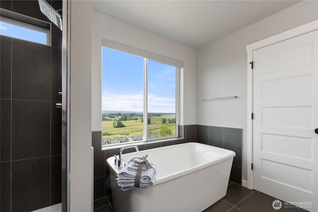 7817 92nd Place NE, Marysville, WA 98270