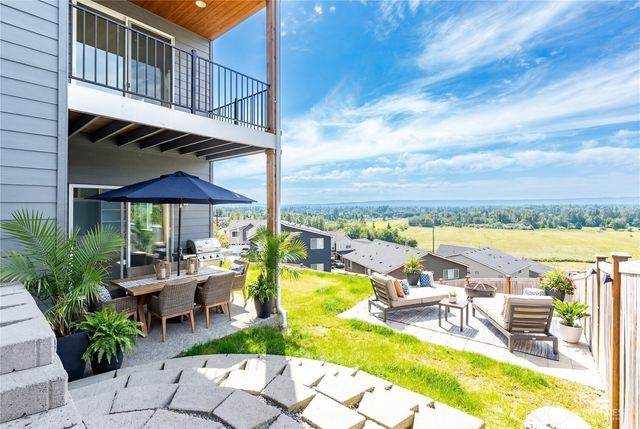 7817 92nd Place NE, Marysville, WA 98270