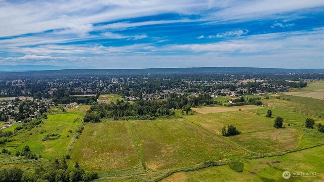 7817 92nd Place NE, Marysville, WA 98270