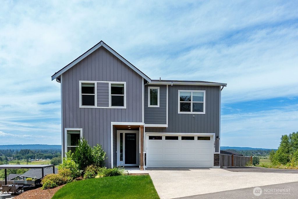 7817 92nd Place NE, Marysville, WA 98270