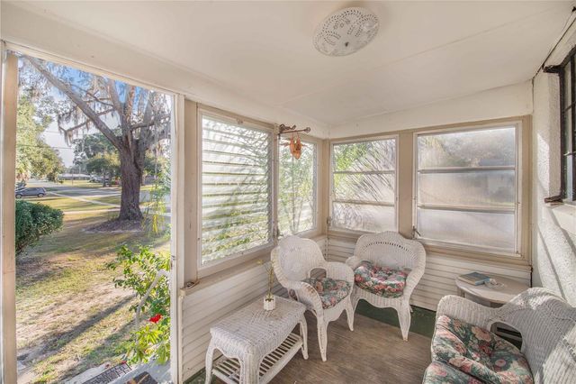 201 E PALMETTO STREET, Davenport, FL 33837