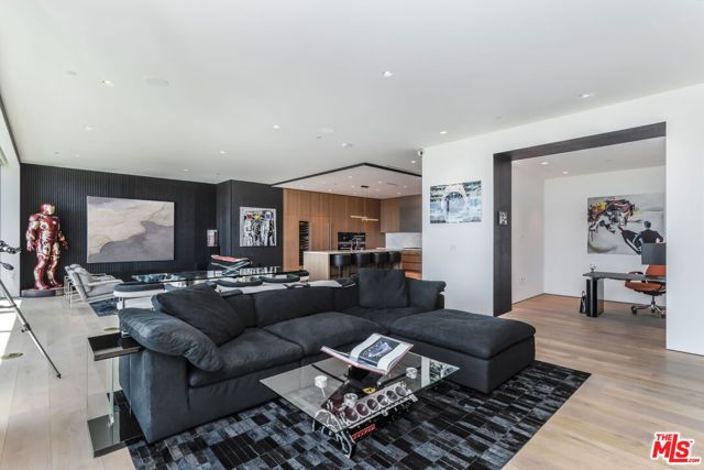 8899 Beverly Boulevard 9D, Los Angeles, CA 90048