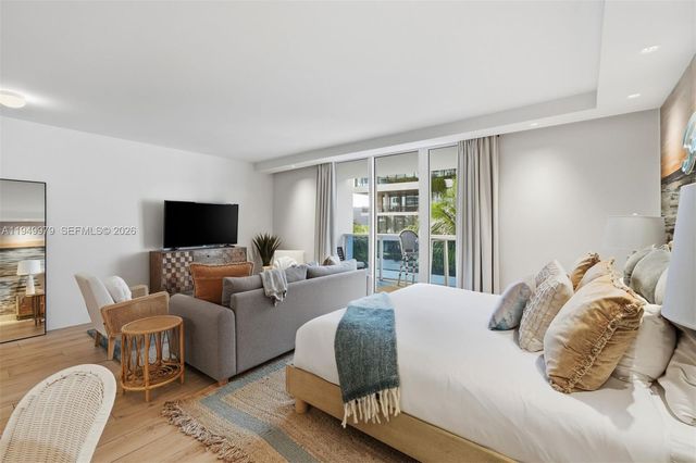 2301 Collins Ave 329, Miami Beach, FL 33139