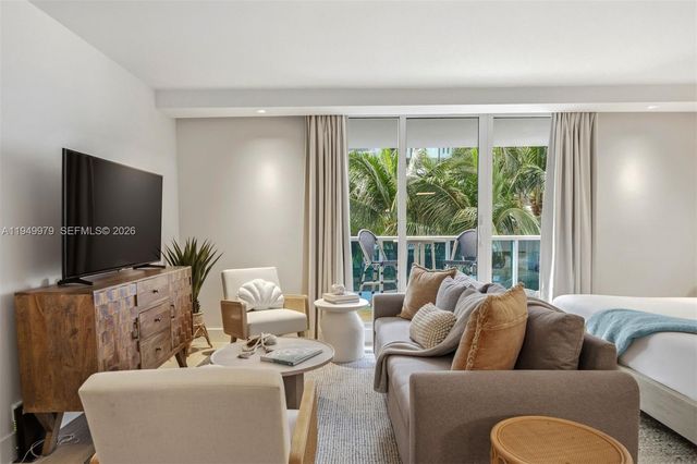 2301 Collins Ave 329, Miami Beach, FL 33139