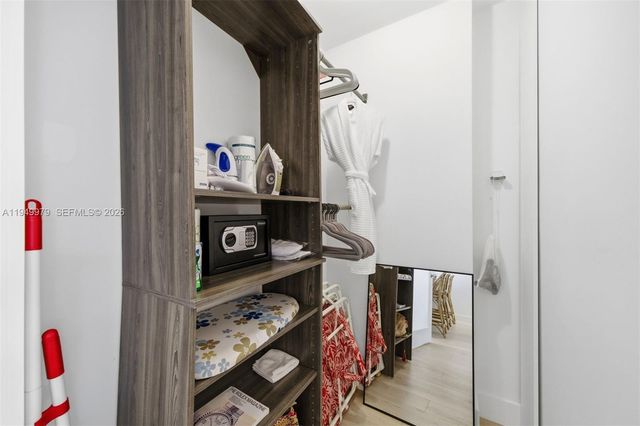 2301 Collins Ave 329, Miami Beach, FL 33139