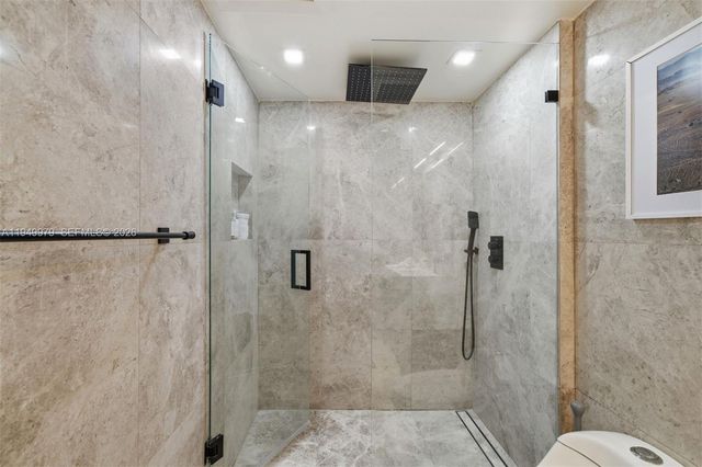 2301 Collins Ave 329, Miami Beach, FL 33139