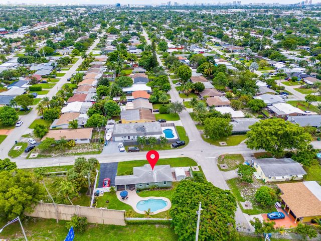 519 NW 48th St, Oakland Park, FL 33309