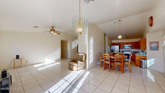 906 Via Rosamorada, Rio Rico, AZ 85648