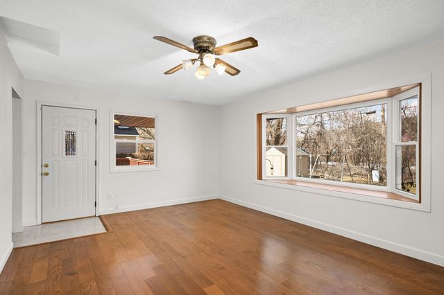 1709 Field Avenue, Saint Paul, MN 55116