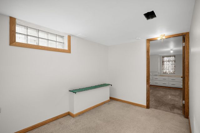 1709 Field Avenue, Saint Paul, MN 55116