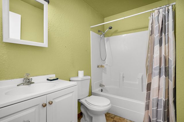 1709 Field Avenue, Saint Paul, MN 55116