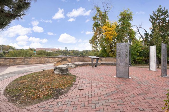 1709 Field Avenue, Saint Paul, MN 55116